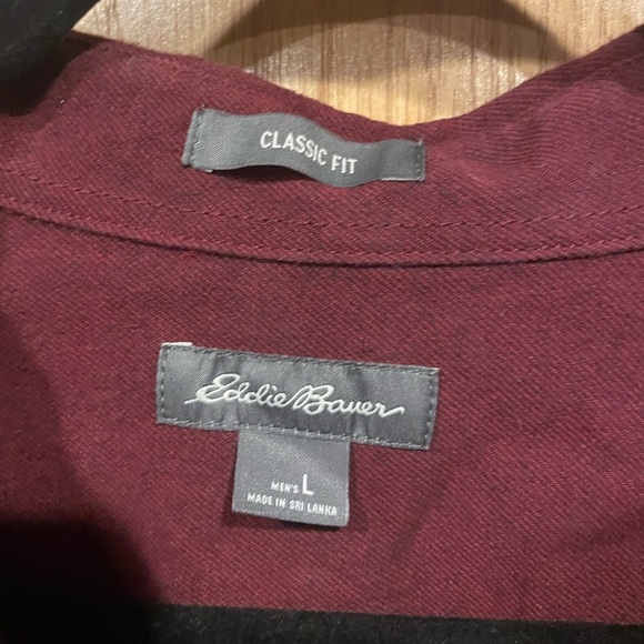 Eddie Bauer Large Button Down - Picture 3 of 5